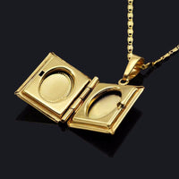 Collier avec cadre